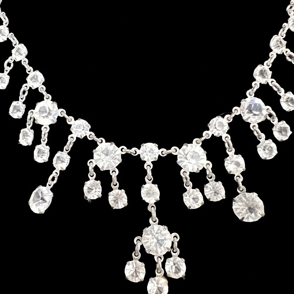 Beautiful Vintage Art Deco 15” Bridal Necklace